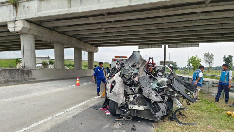 Kumpulan Fakta Hasil Olah TKP Detik - Detik Kecelakaan Maut Tewaskan 2 Orang Tol di Tebing Tinggi